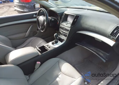 2009 Infiniti G37 Journey from USA, damaged, VIN JNKCV64E79M602941